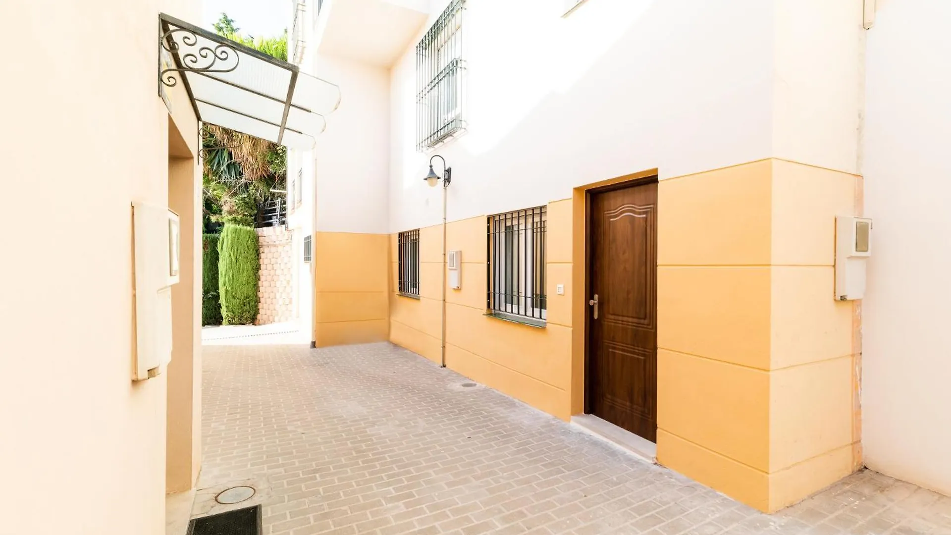 Rolando House, Free Parking Apartment Granada Spain